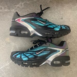 Nike SK Air Tailwind 5 Sneakers